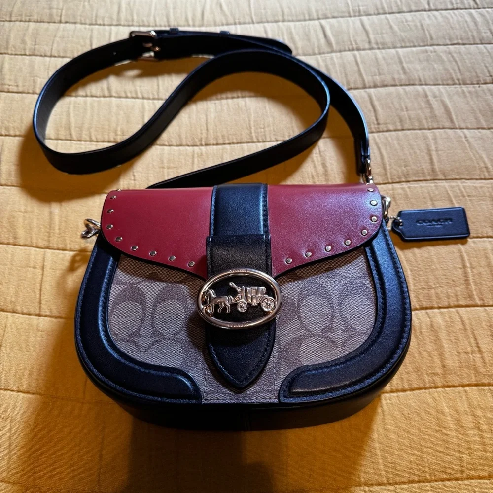 Coach Georgie saddlebag crossbody and matching wallet - Picture 2 of 16